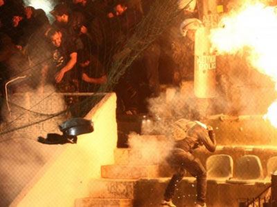 Χαζοί, όσοι πίστεψαν πως γίναμε πολιτισμένοι!